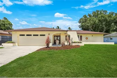 2530 10th St N, Naples, FL 34103 - Photo 1