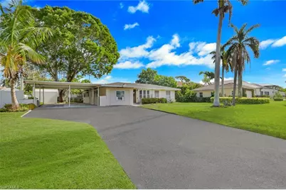 517 100th Ave N, Naples, FL 34108 - Photo 5