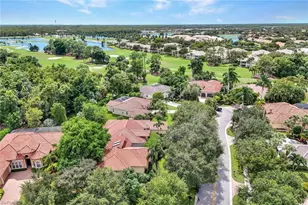 8840 Mariposa Ct, Naples, FL 34113 - Photo 3