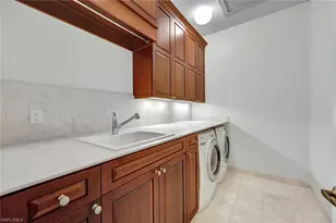 8840 Mariposa Ct, Naples, FL 34113 - Photo 17