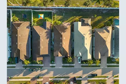 3292 Pilot Cir, Naples, FL 34120 - Photo 7