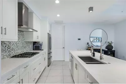 1135 3rd Ave S #303, Naples, FL 34102 - Photo 7