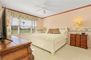 5693 Heron Ln, Naples, FL 34110 - Photo 11