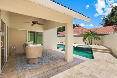 11054 Linnet Ln, Naples, FL 34119 - Photo 25