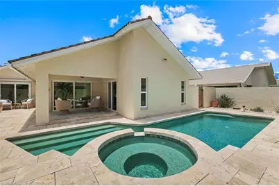 11054 Linnet Ln, Naples, FL 34119 - Photo 7