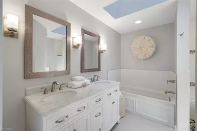 11054 Linnet Ln, Naples, FL 34119 - Photo 19