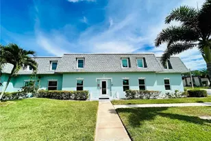 465 Bald Eagle Dr, Marco Island, FL 34145 - Photo 3