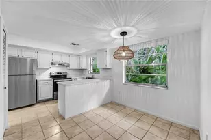 3200 Binnacle Dr, Naples, FL 34103 - Photo 7