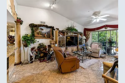 8294 Key Royal Cir #1631, Naples, FL 34119 - Photo 11