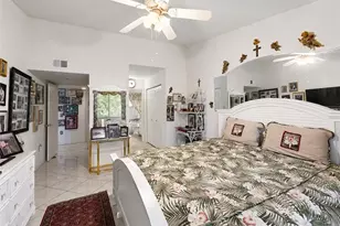 8294 Key Royal Cir, Naples, FL 34119 - Photo 17