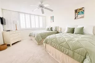 5601 Turtle Bay Dr, Naples, FL 34108 - Photo 21