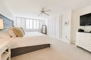 5601 Turtle Bay Dr, Naples, FL 34108 - Photo 17