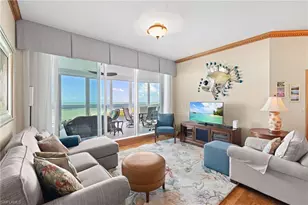 60 Seagate Dr, Naples, FL 34103 - Photo 3