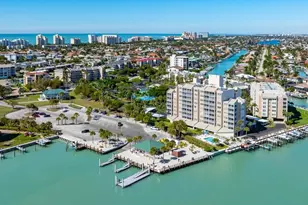 901 Collier Ct, Marco Island, FL 34145 - Photo 23