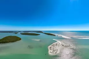 901 Collier Ct, Marco Island, FL 34145 - Photo 21