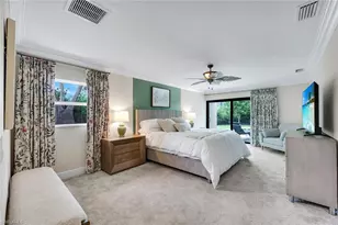 517 Parkwood Ln, Naples, FL 34103 - Photo 9
