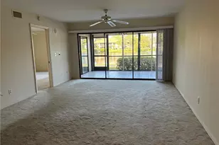 513 Lake Louise Cir, Naples, FL 34110 - Photo 5
