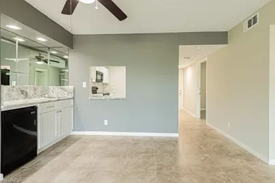 149 Palm Dr #17, Naples, FL 34112 - Photo 9