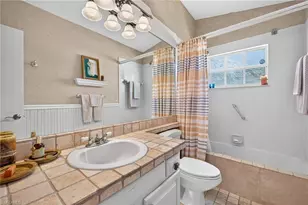 7375 Mill Pond Cir, Naples, FL 34109 - Photo 23
