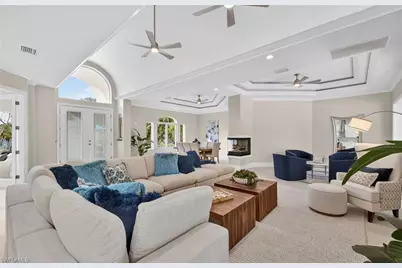 6461 Livingston Woods Ln, Naples, FL 34109 - Photo 5