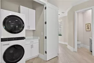 6461 Livingston Woods Ln, Naples, FL 34109 - Photo 29