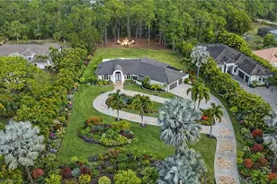 6461 Livingston Woods Ln, Naples, FL 34109 - Photo 3