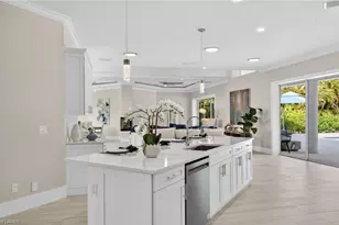 6461 Livingston Woods Ln, Naples, FL 34109 - Photo 11