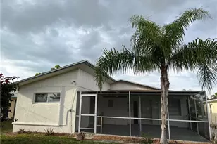 632 98th Ave N, Naples, FL 34108 - Photo 5