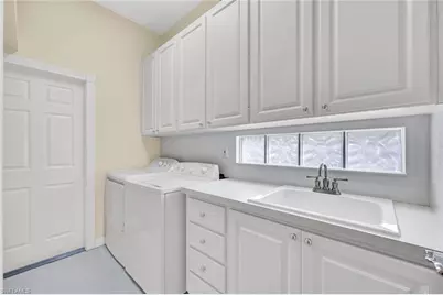 2941 Gilford Way, Naples, FL 34119 - Photo 13