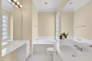 2941 Gilford Way, Naples, FL 34119 - Photo 9