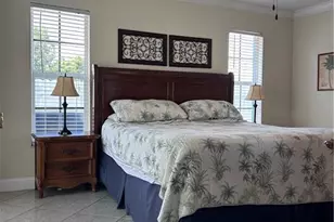 111 SE 4th Pl, Cape Coral, FL 33990 - Photo 11
