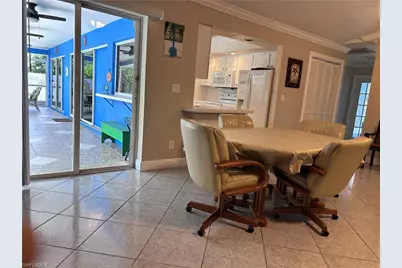 111 SE 4th Pl, Cape Coral, FL 33990 - Photo 7