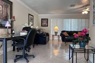 111 SE 4th Pl, Cape Coral, FL 33990 - Photo 3