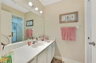 13201 Sherburne Cir, Bonita Springs, FL 34135 - Photo 9