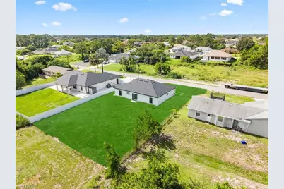 2814 12th St SW, Lehigh Acres, FL 33976 - Photo 7