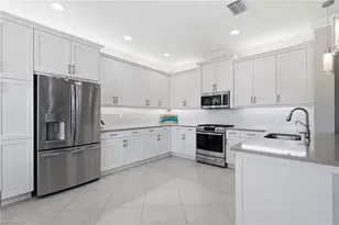 4204 Siderno Ct, Naples, FL 34119 - Photo 15