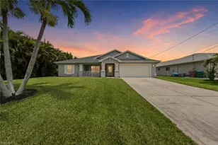 2633 SW 32nd St, Cape Coral, FL 33914 - Photo 1