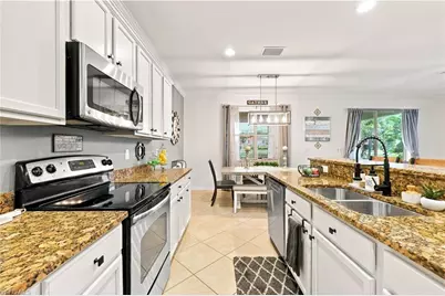 14658 Fern Lake Ct, Naples, FL 34114 - Photo 7