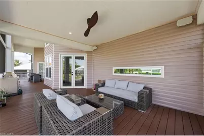 18130 Parkridge Ct, Fort Myers, FL 33908 - Photo 19