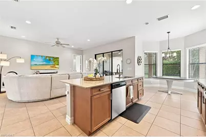 3846 Pleasant Springs Dr, Naples, FL 34119 - Photo 17