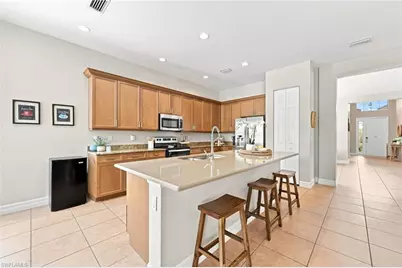 3846 Pleasant Springs Dr, Naples, FL 34119 - Photo 15