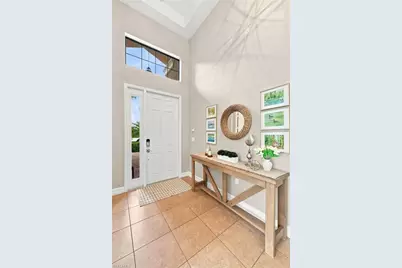 3846 Pleasant Springs Dr, Naples, FL 34119 - Photo 3