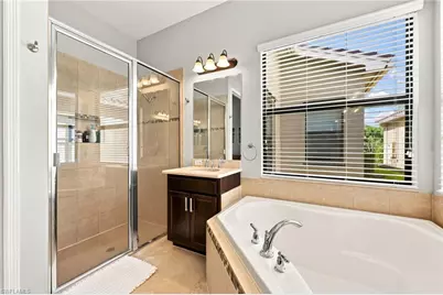 3846 Pleasant Springs Dr, Naples, FL 34119 - Photo 23