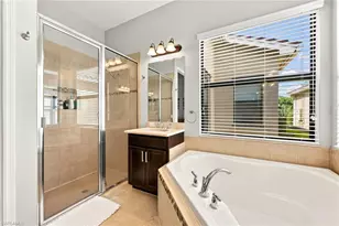 3846 Pleasant Springs Dr, Naples, FL 34119 - Photo 23