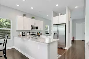 3037 Lunar St, Naples, FL 34112 - Photo 9
