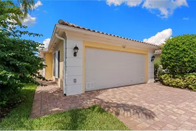 7620 Rozzini Ln, Naples, FL 34114 - Photo 3
