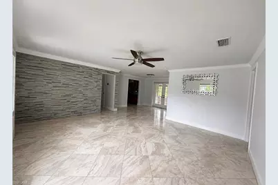 565 6th St SE, Naples, FL 34117 - Photo 3