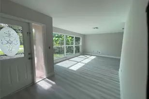 4532 Beechwood Lake Dr, Naples, FL 34112 - Photo 5