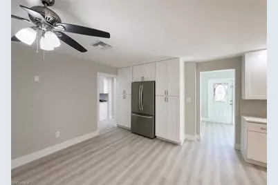 4532 Beechwood Lake Dr, Naples, FL 34112 - Photo 11
