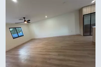 3619 Poplar Way #B, Naples, FL 34112 - Photo 5